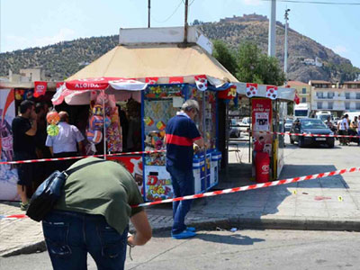 Πυροβόλησε την κόρη του για να εκδικηθεί τη σύζυγό του Πυροβόλησε την κόρη του για να εκδικηθεί τη σύζυγό του